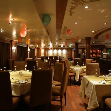 Nile Cruise 3 Nights From Aswan To Luxor Every Friday, Monday And Wednesday With Tours Экстерьер фото